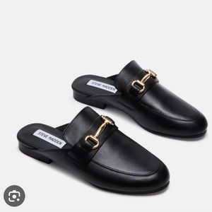 Steve Madden Black Loafers